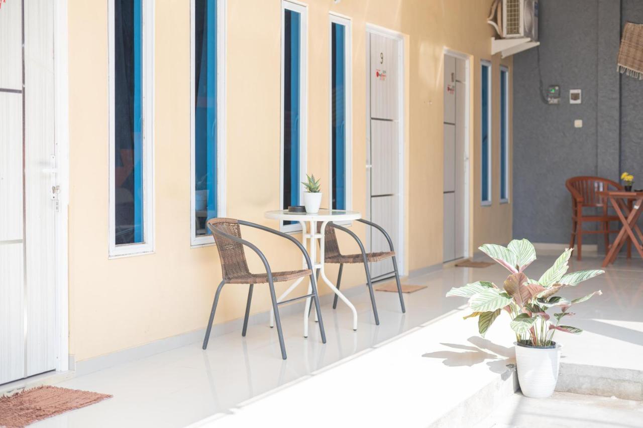 Reddoorz Syariah At Winong Nganjuk Hotel Kültér fotó